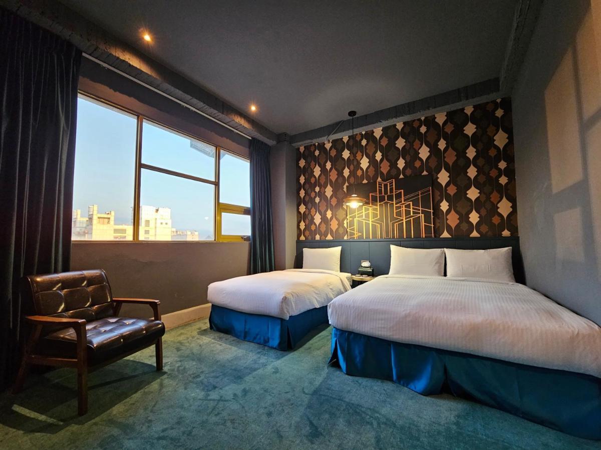 Modern Inn Тайджун Екстериор снимка
